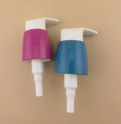 Personnaliser la pompe à crème de couleur blanche à capuche complète pompe de traitement pour bouteille de fondation