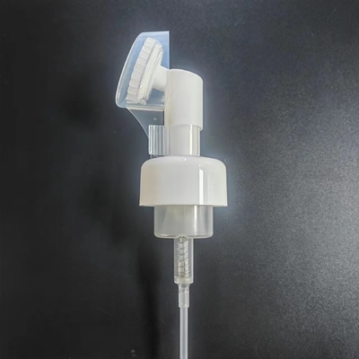 Distributeur facial en plastique de pompe de mousse de la mousse K513 avec la brosse