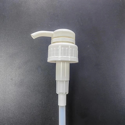 Ressort antigouttes blanc brillant du taux 4ml/T de décharge de pompe de lotion de la vis K206-11 à l'intérieur