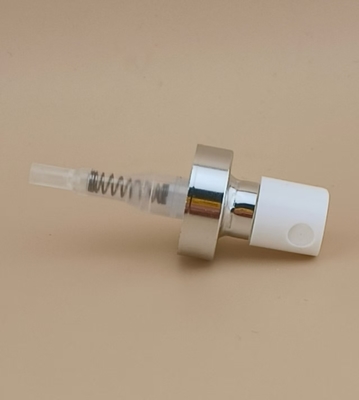 K402-2 Pulvérisateur à boutons en plastique argenté pour parfums certifié ISO9001/ISO14001
