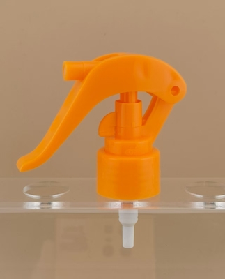 L'appareil de pulvérisation à déclencheur en plastique orange K601-1 pour coiffure