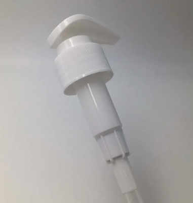 Pompe distributrice à vis pour soin de la peau en plastique