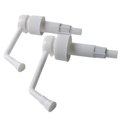 Pompe distributrice de lotion blanche non renversable K207-3 personnalisée avec buse longue et étanche