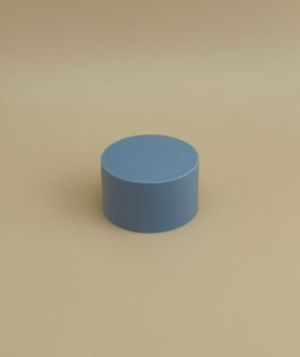 Bouchon mat lisse rond en plastique bleu-gris pour flacons cosmétiques