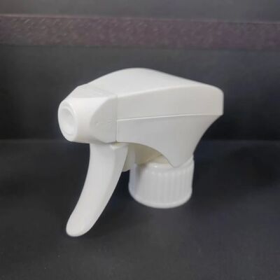 Eau de pulvérisation à gâchette de plusieurs couleurs et styles pour pompe de pulvérisation à gâchette en plastique
