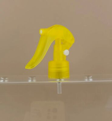 Mini pulvérisateur à déclencheur jaune pour le nettoyage domestique
