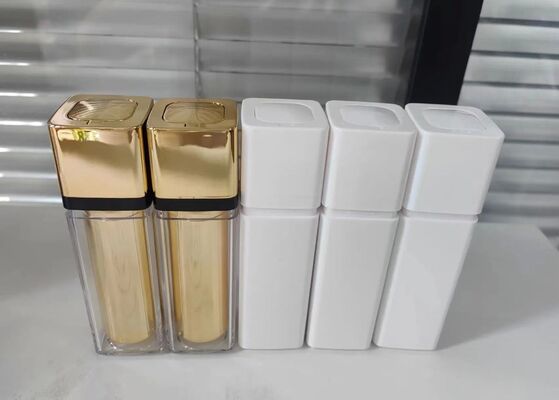 Mini bouteille portable sans air avec fond en caoutchouc pour les cosmétiques