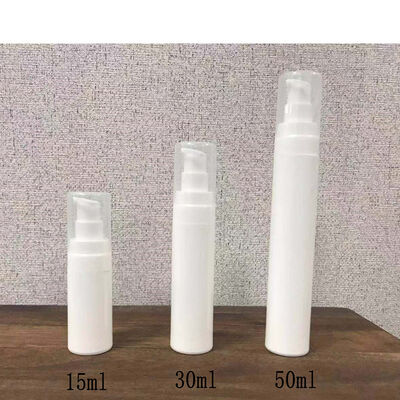 Bouteille en plastique vide de pompe de sérum de visage sans air de lotion pour l'emballage de soin de la peau sans air 50 ml