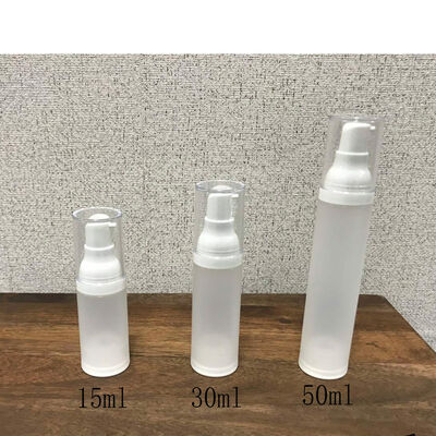 Bouteille en plastique vide de pompe de sérum de visage sans air de lotion pour l'emballage de soin de la peau sans air 50 ml