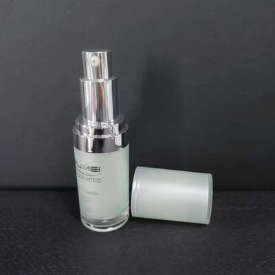 Bouteille sans air de Lotion de sérum cosmétique sous vide en plastique blanc cosmétique rechargeable de luxe de 30 ml avec pulvérisateur à pompe