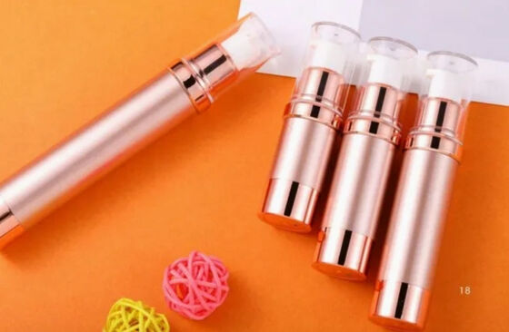 comme bouteille de pompe sans air en plastique pour l'emballage cosmétique K26-5