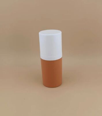Bouteille en plastique portable brune sans air et confort de voyage avec couverture blanche 1B