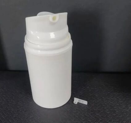 Bouteille de pompe cosmétique sans air rechargeable à eau mousseuse de luxe pour les soins de la peau