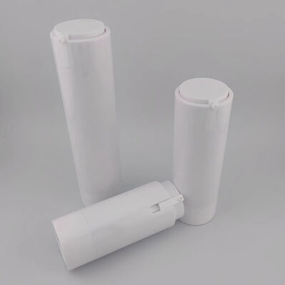 Bouteille de pompe à air blanc portable et commodité de voyage pour les soins du visage