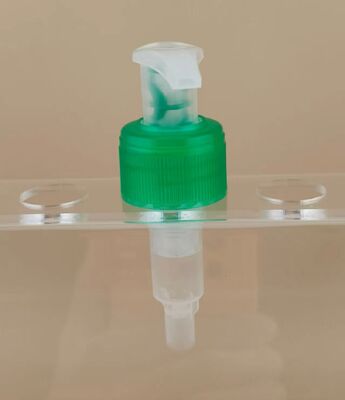 Une nouvelle pompe de lotion pour shampooing verte et claire
