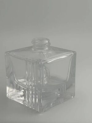 Bouteille en verre de parfum de 30 ml avec pulvérisateur