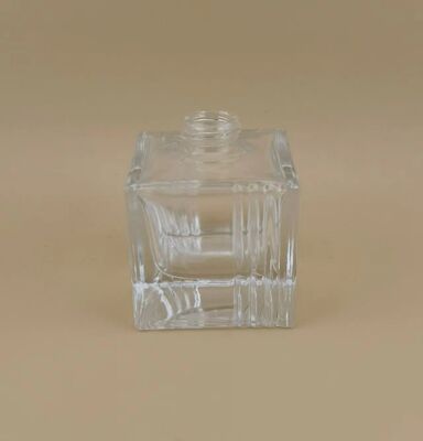Bouteille en verre transparent douce et lisse pour parfum automobile